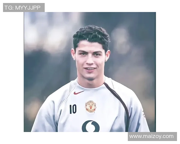 脑袋有刀口的足球明星背后的故事与荣耀与挑战交织的传奇人生 脑袋有刀口的足球明星背后的故事与荣耀与挑战交织的传奇人生