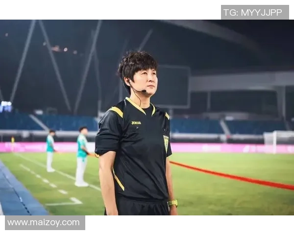 裁判心目中的足球明星榜单揭晓谁将成为赛场上的最佳代言人